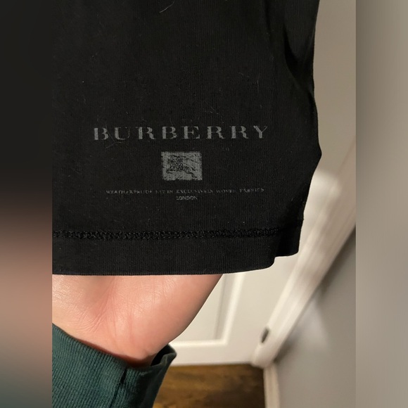 Burberry shirt Great condition - Picture 3 of 4